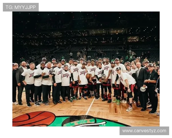 科克战平虽有遗憾但全取三分目标未改展现球队坚韧拼搏精神